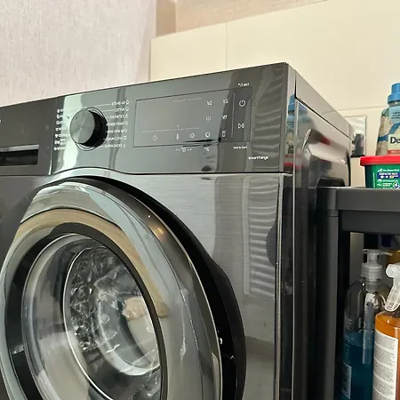 Apartment Labutia, Self-checkin, Parking, Ac Bratislava