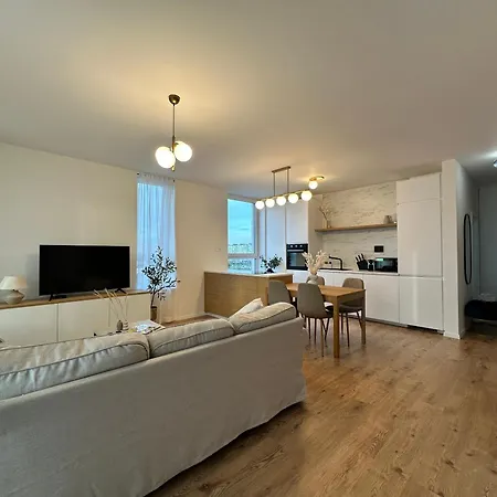 Labutia, Self-checkin, Parking, Ac Apartment Bratislava