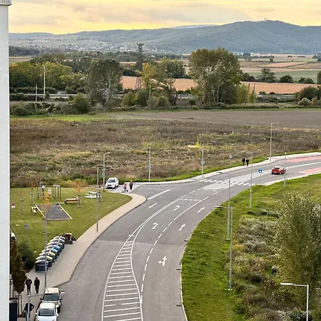 Labutia, Self-checkin, Parking, Ac Apartment